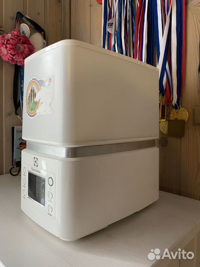 Увлажнитель воздуха electrolux Ehu-3510D