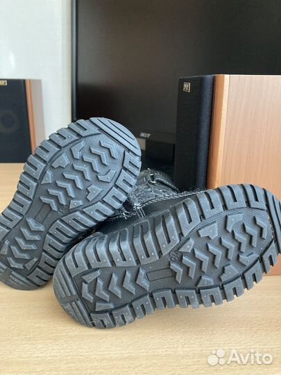 Зимние сапоги для иальчика 23 р