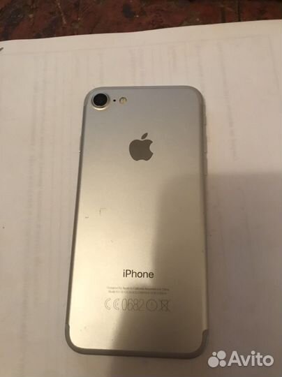 2 iPhone 7 на запчасти