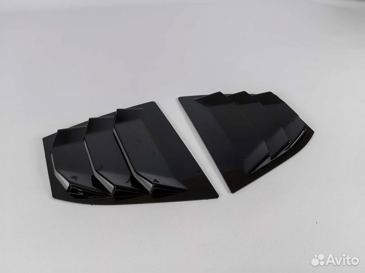 Mazda 3 накладки на стекло