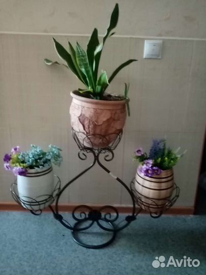 Подставка для цветов