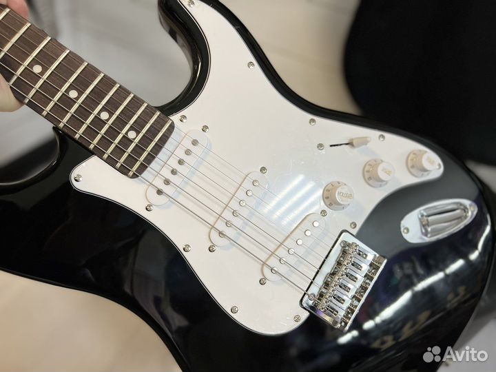 Гитара fender stratocaster новая