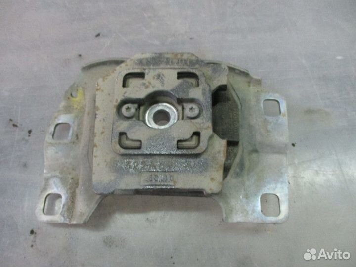 Опора кпп Ford Focus 3 CB8 pnda 2013