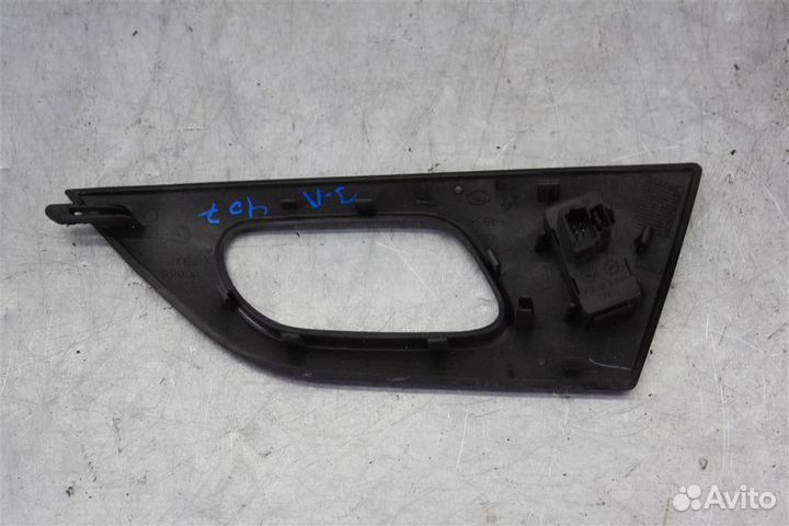 Накладка (кузов внутри) Peugeot-Citroen 407 2004