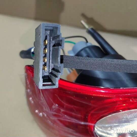 Фонарь левый наружный Chery Amulet (новый)