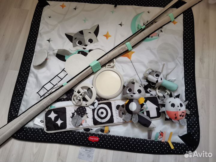 Развивающий коврик tiny love день и ночь