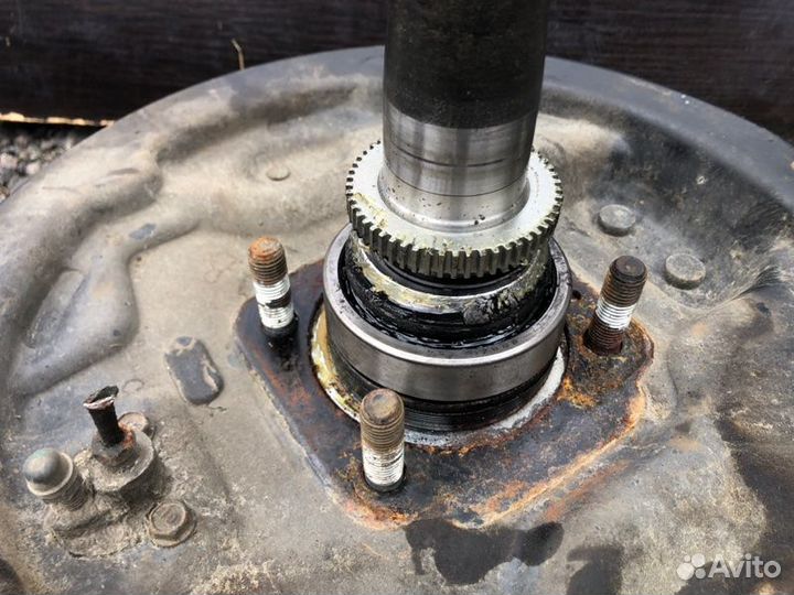 Полуось задний Nissan Navara D40 2.5 tdci YD25ddti