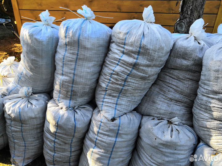 Конский навоз без примесей и перегной