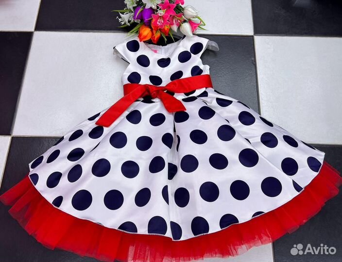 Пышное платье для девочки Стиляги