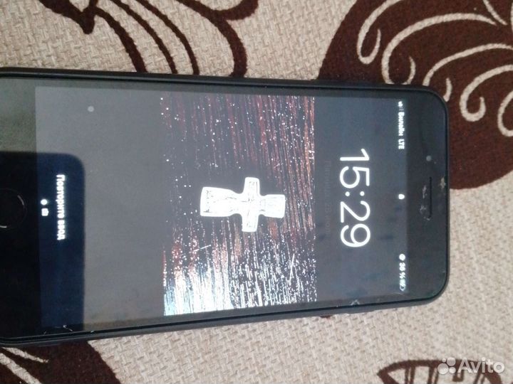 Телефон iPhone 7 plus