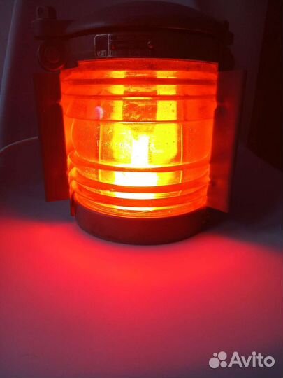 Фонари корабельные