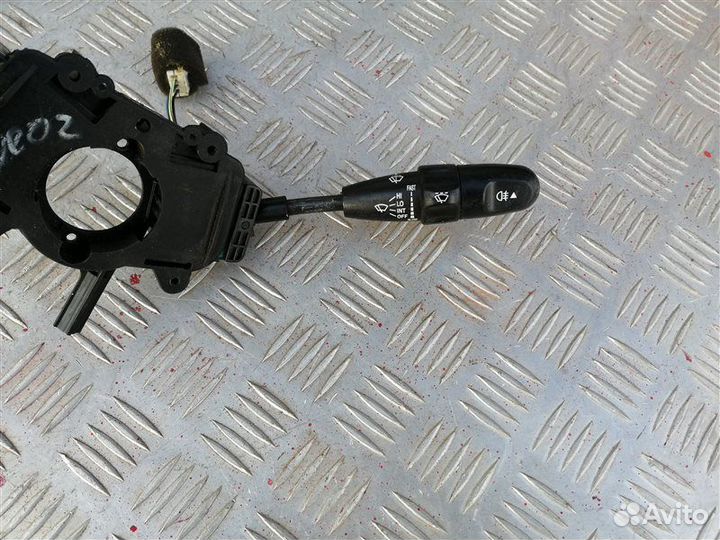 Подрулевой переключатель Chevrolet Aveo T250 B12D1