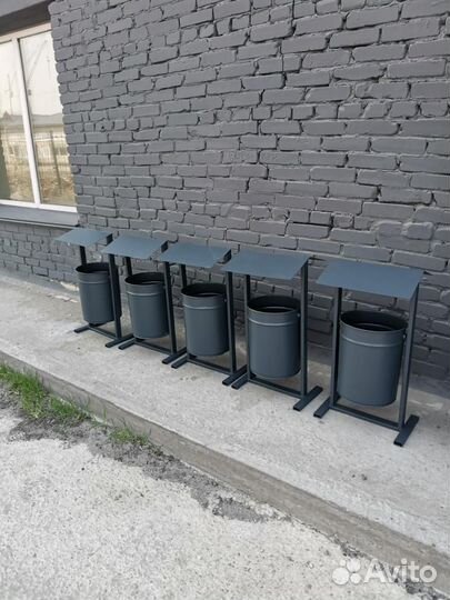 Урны металлические