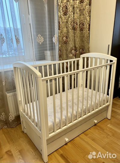 Детская кровать матрамом