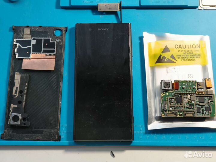 Sony Xperia XA1 plus на запчасти