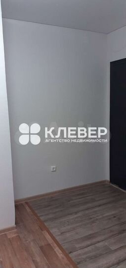 2-к. квартира, 47 м², 3/3 эт.