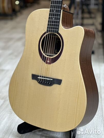 Гитара акустическая Kesler массив