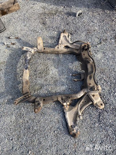 Подрамник Опель корса с ркпп z12хе