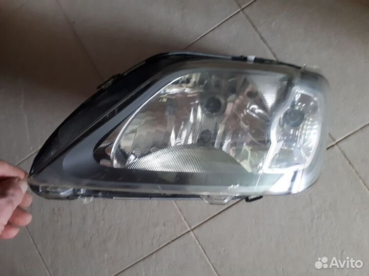 Фара передняя левая renault logan 2008