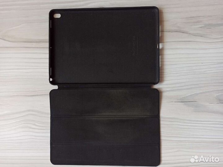 Чехол на iPad Air 10.5