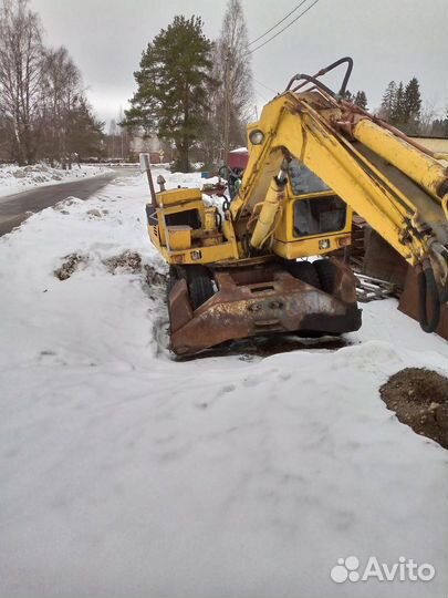 Экскаватор эо3323