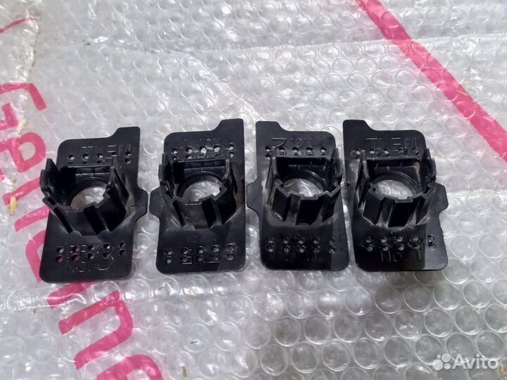 Крепление парктроника заднее Hyundai Tucson 3