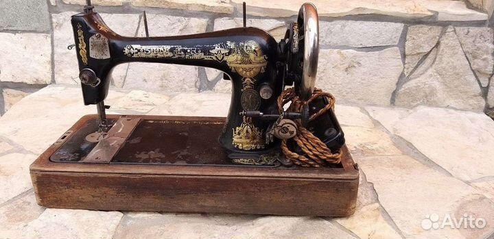 Швейная машинка зингер ручная