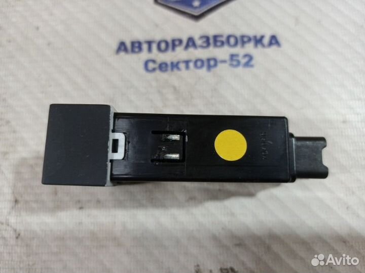 Кнопка освещения панели прибор Hyundai Santa Fe 2