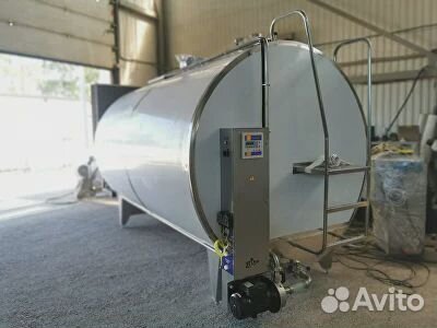Охладитель молока закрытого типа 5000 литров