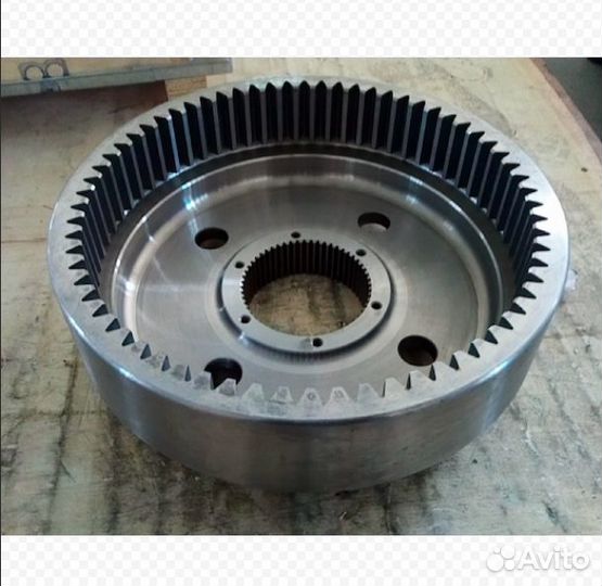 Шестерня солнечная бортового редуктора н.о. CDM856