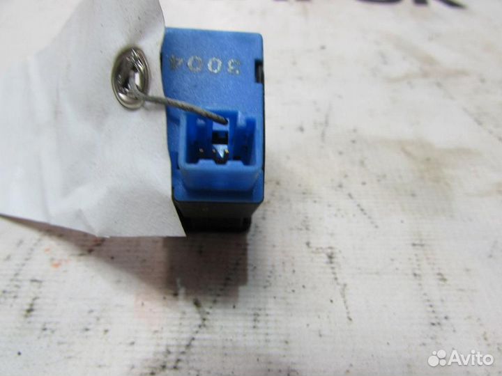 Кнопка корректора фар для Nissan Primera 3 2002-2