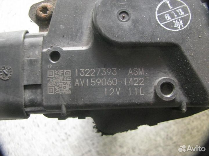 Моторчик стеклоочистителя передний Opel Insignia