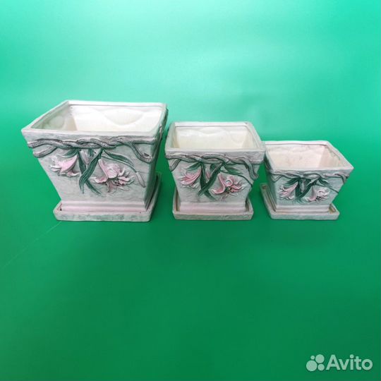 Набор керамических горшков