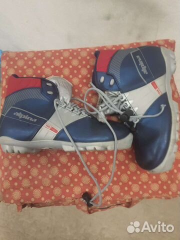Лыжные ботинки alpina