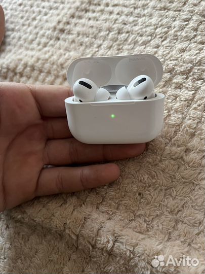 Беспроводные наушники