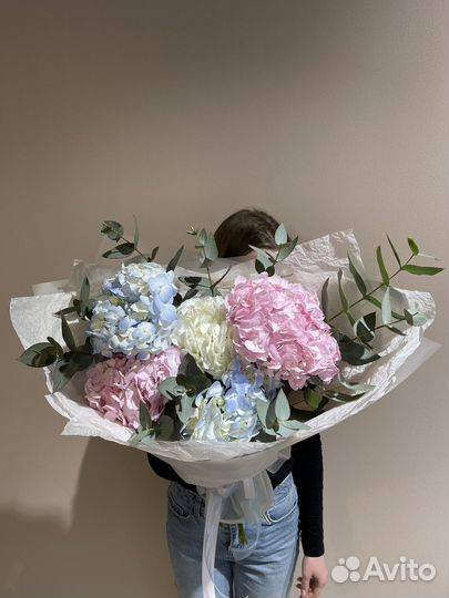 Ночной продавец в магазин цветов