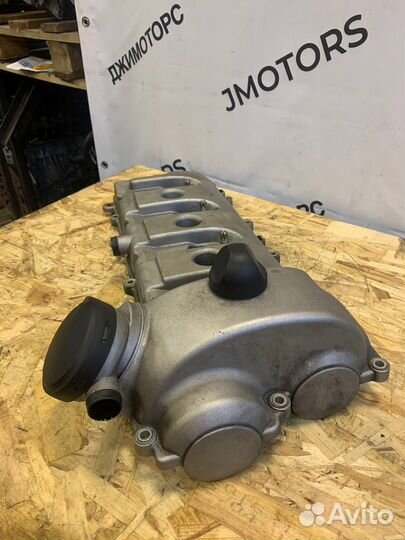 Клапанная крышка правая Cayenne 2004 955 M48.00