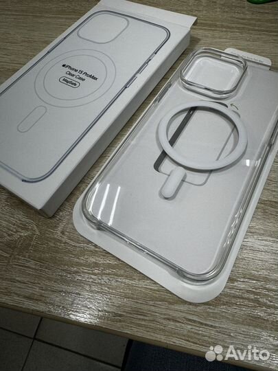 Чехлы накладки на iPhone