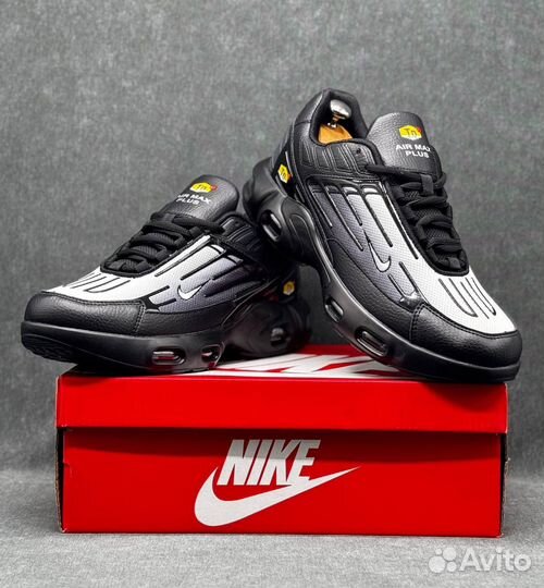 Кроссовки nike air max tn plus