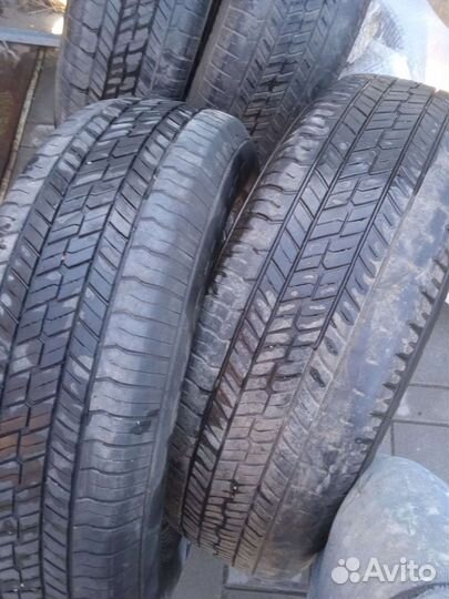 Yokohama A510 215/70 R16