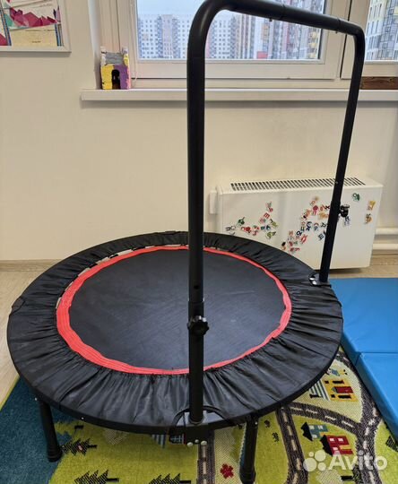 Детский батут с ручкой