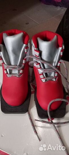 Лыжные ботинки детские