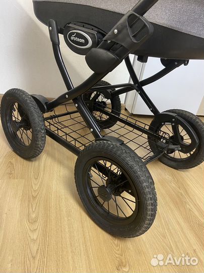 Коляска 2 в 1 aroteam cocoline