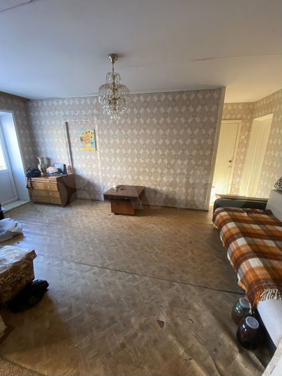 Доля в 3-к. квартире, 56,3 м², 3/5 эт.