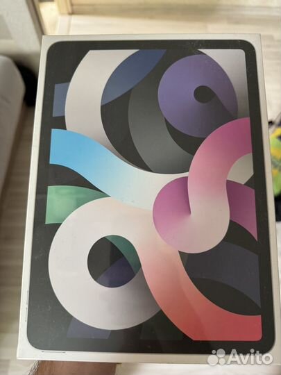 iPad Air (4-го поколения) Wi-Fi + Cellular