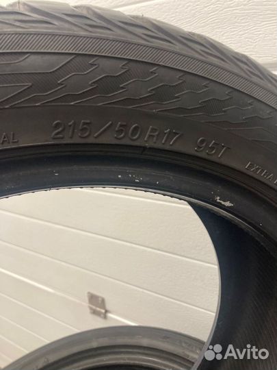 Yokohama Ice Guard IG65 215/50 R17 95T