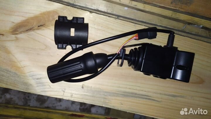 Переключатель,сигнал поворота для Volvo BL 61/71