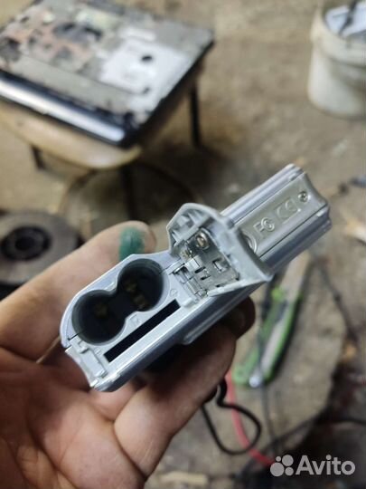 Компактный фотоаппарат genius