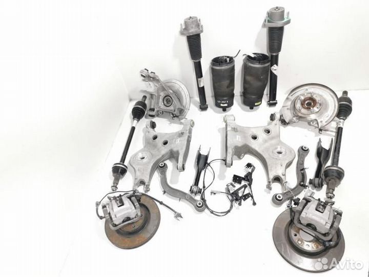 Кулак задний правый Land Rover Range Rover Sport