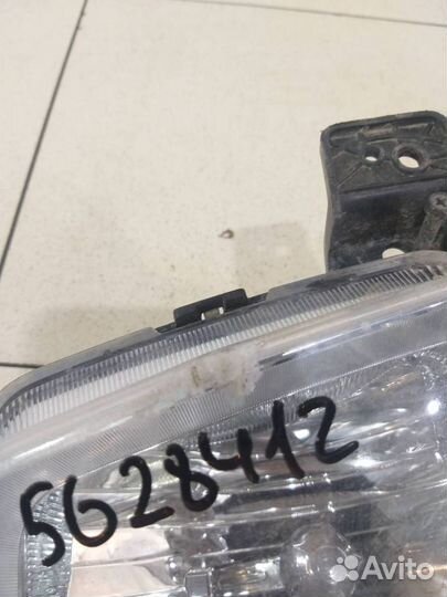 Фара противотуманная левая